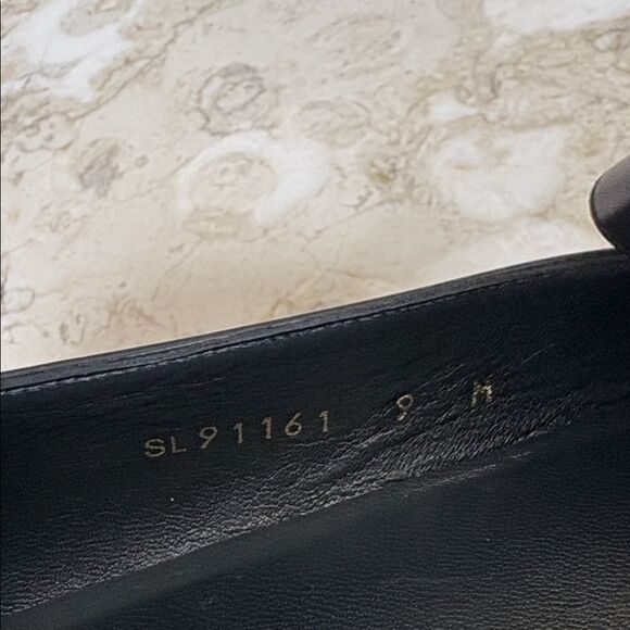 Stuart Weitzman Leather Tassel Loafers - Picture 12 of 13